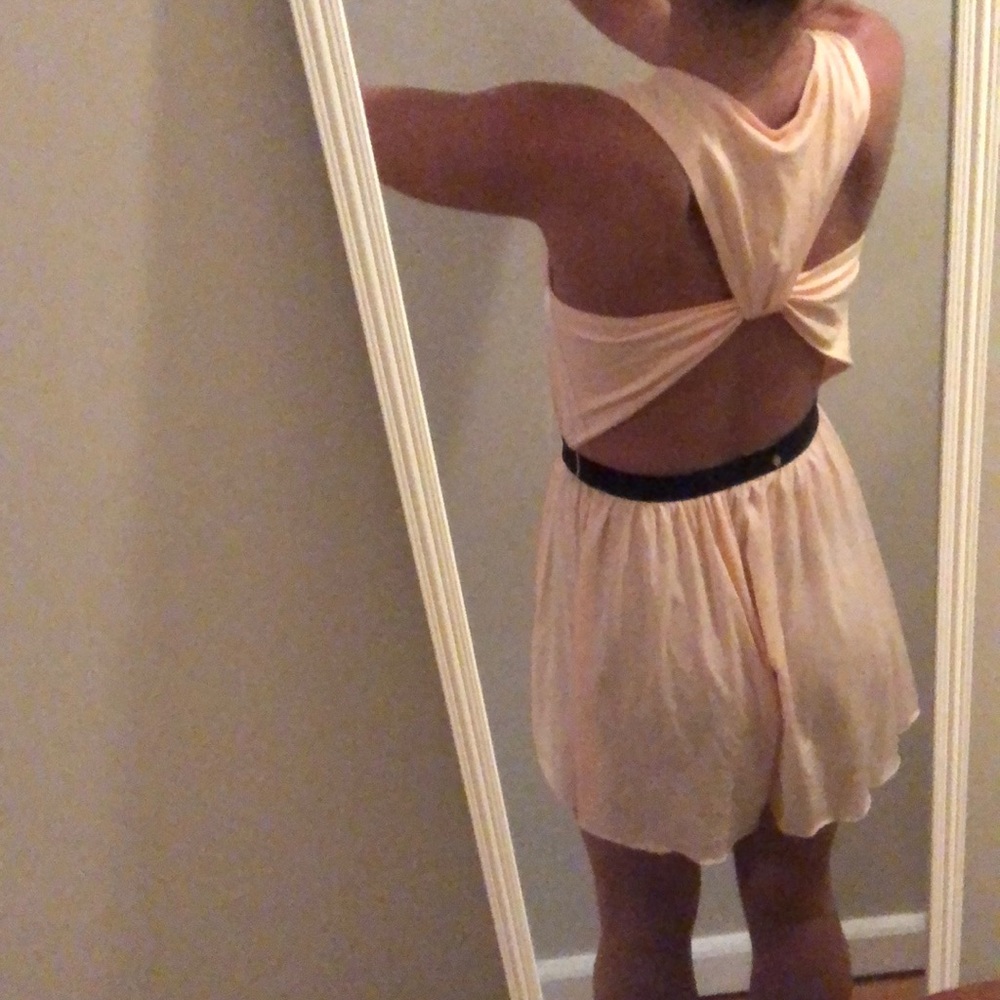Pink romper - Picture 4 of 8